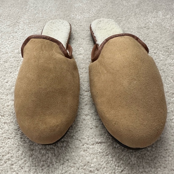 Never Worn Moore & Giles Slippers - Picture 2 of 4